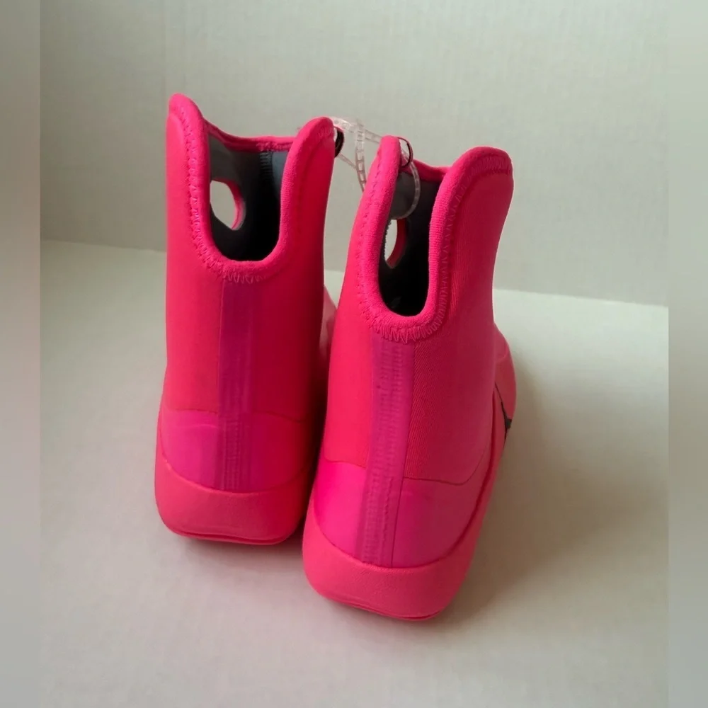 Jordan Lil Drip Hyper Pink boots Kids Size 3
